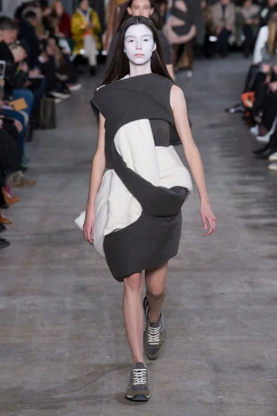 Look 6